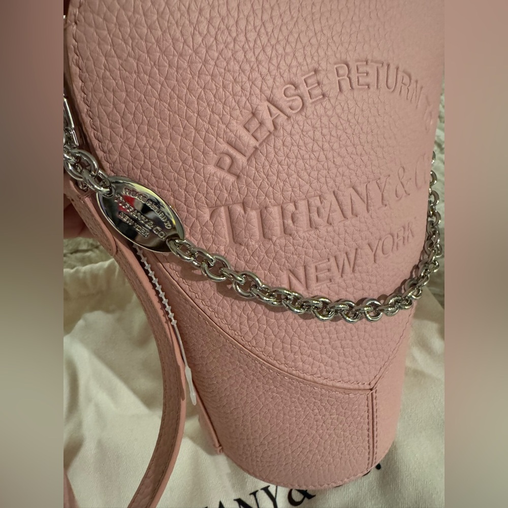Return to Tiffany & Co. Pink Heart-Shaped Leather Crossbody with Top Handle NEW - Picture 4 of 6